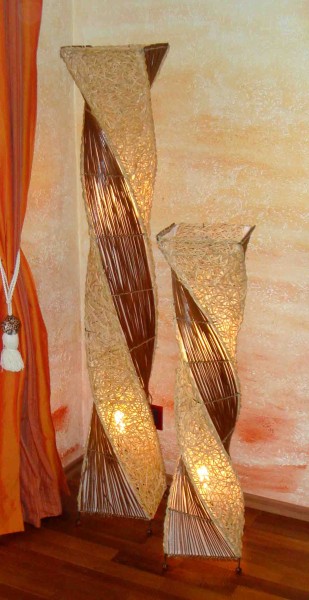 Deko-Lampen Bali Deko-Leuchte MARCO, hohe Stehlampe aus Natur-Material, gedrehte Form